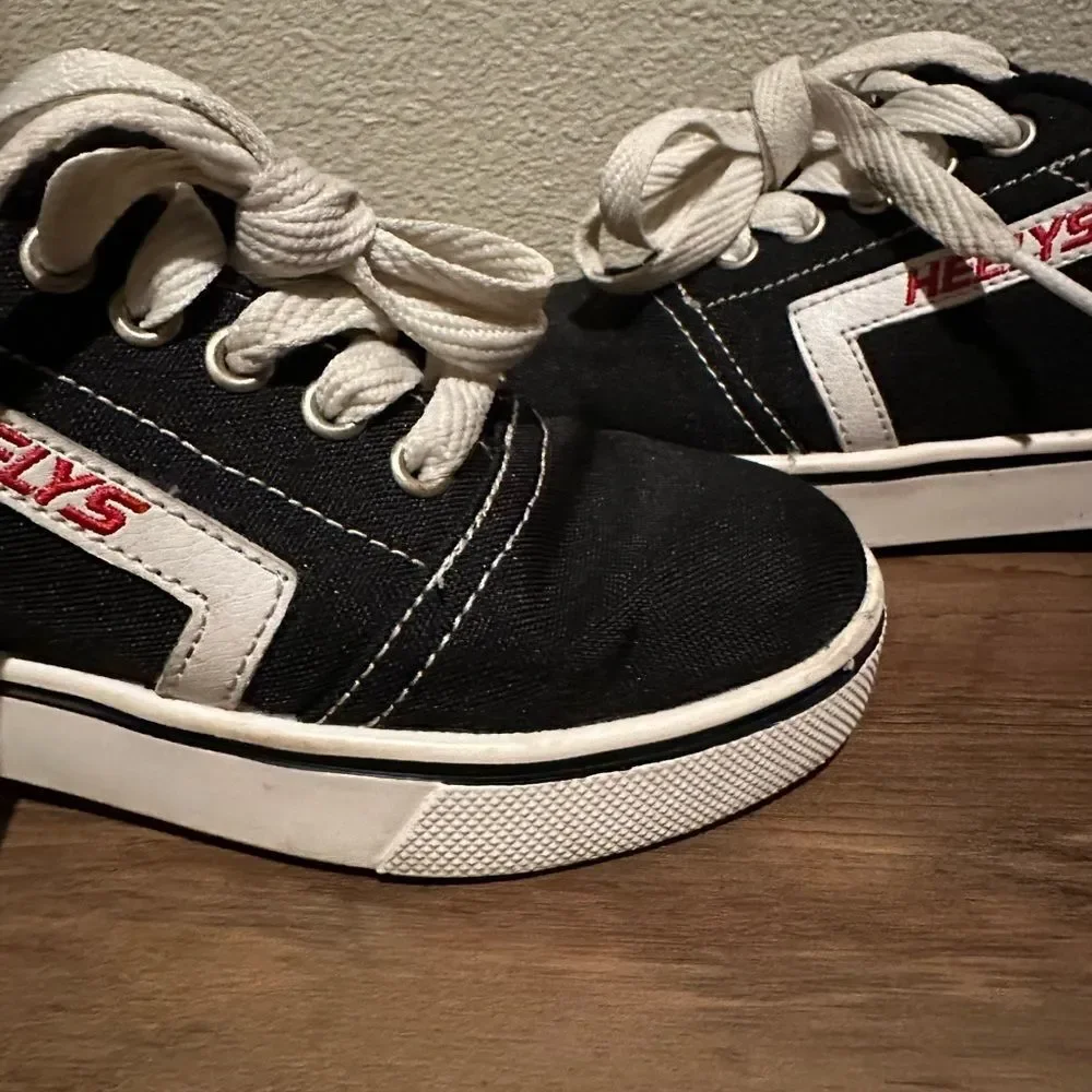 HEELYS Pro Wheeled Black Heel Boy Sneaker Size 13c